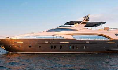 Azimut 116
