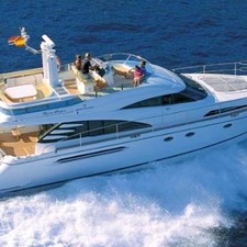 Fairline Mali Karlo