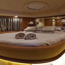 Azimut custom 62ft