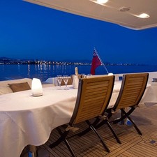 Azimut custom 62ft