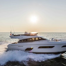 Ferretti 550