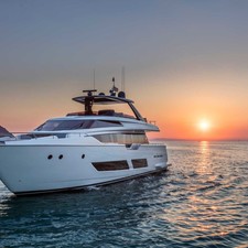 Ferretti 850