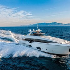 Ferretti 960