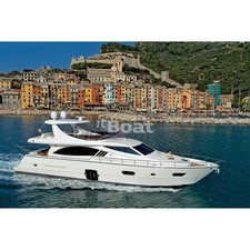 Ferretti 750