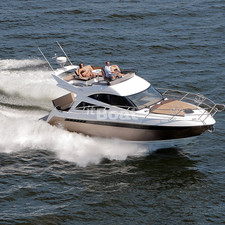 Galeon 340 Fly