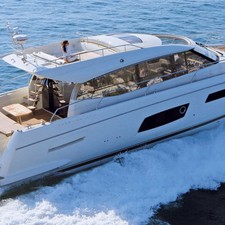 Prestige 560 S