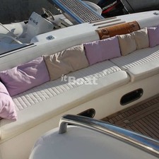 Princess 61