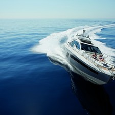 Azimut 55S