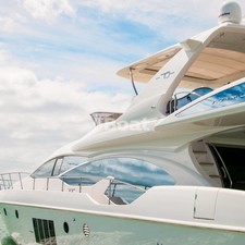Azimut Brazilian 70