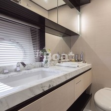 Azimut Brazilian 83