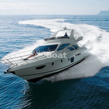 Azimut 62E