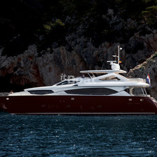 Sunseeker 30M Yacht