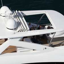 Sunseeker 88 Yacht