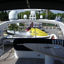 Sunseeker 82 Yacht