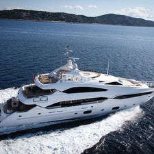 Sunseeker 40M Yacht