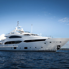 Sunseeker 40M Yacht