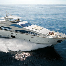 Azimut Grande 105