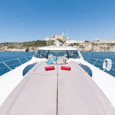 Sunseeker Predator 68