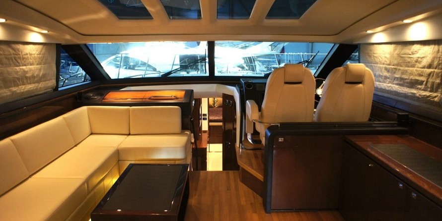 Princess V62