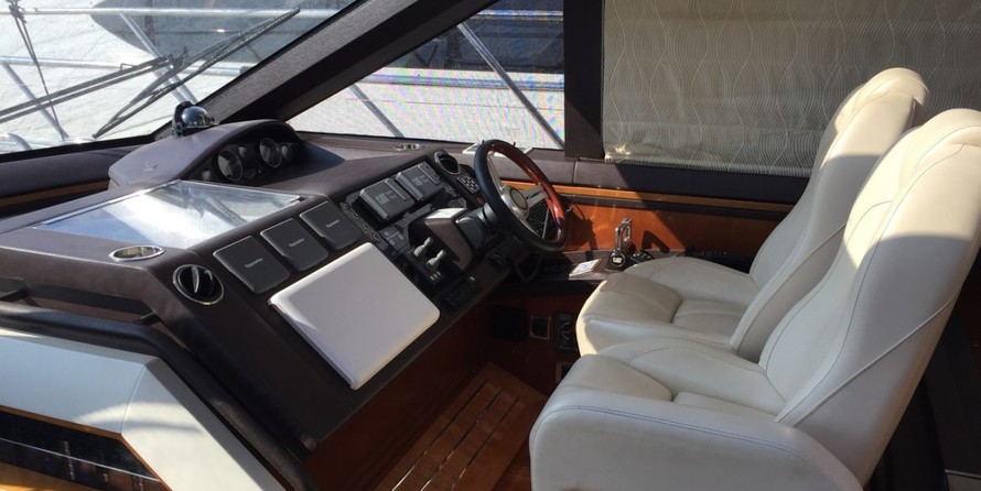 Princess V62