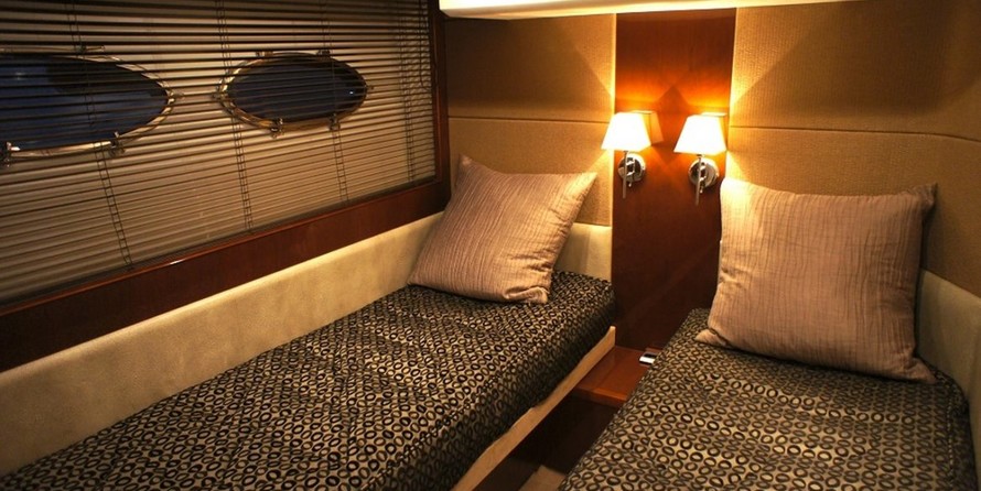Princess V62