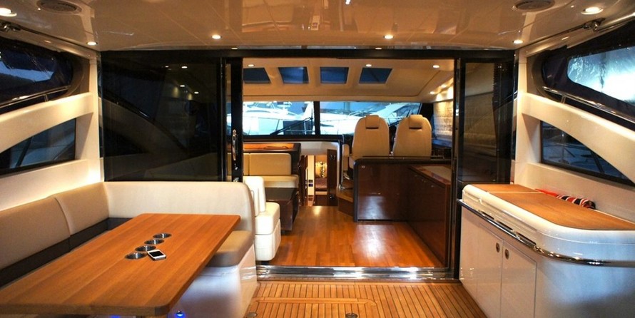 Princess V62