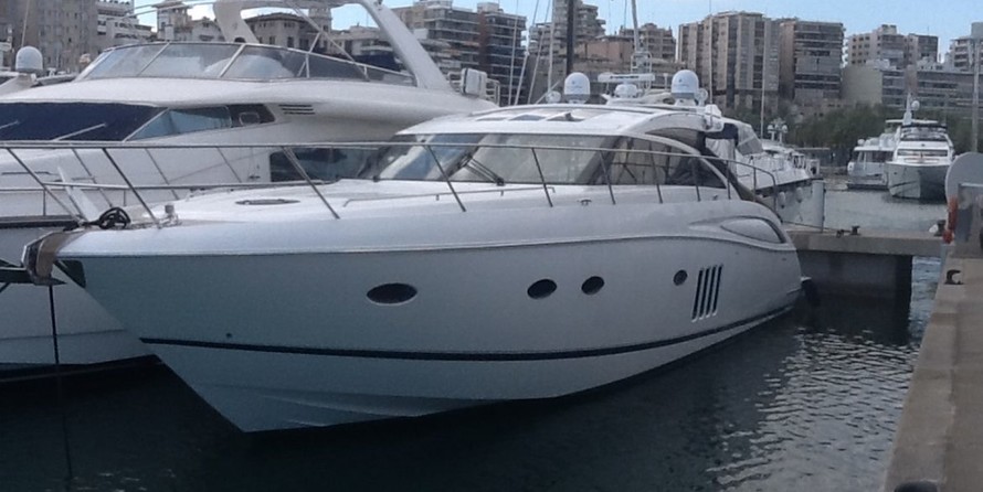 Princess V62