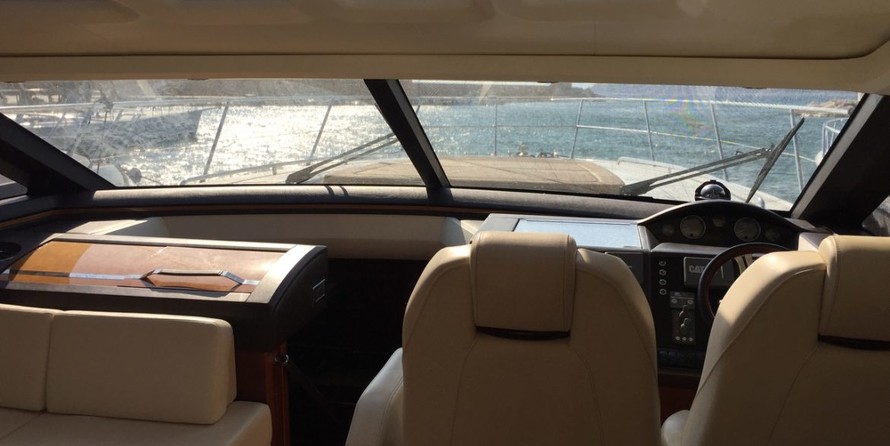 Princess V62