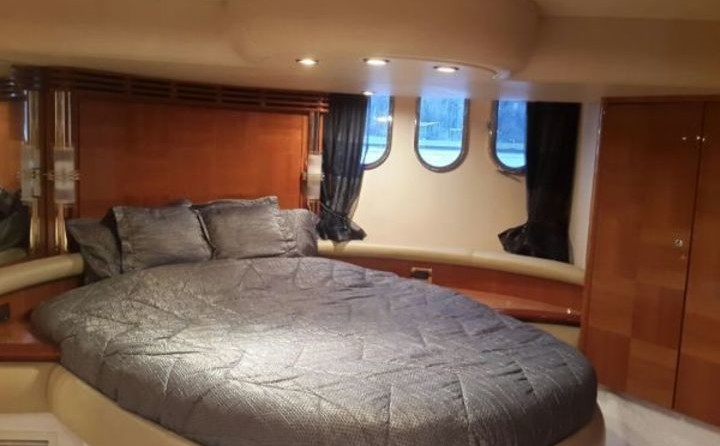 Azimut Yacht 55