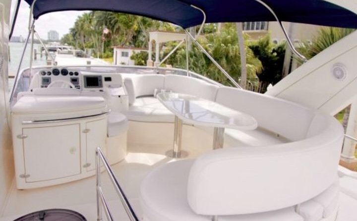 Azimut Happy Place