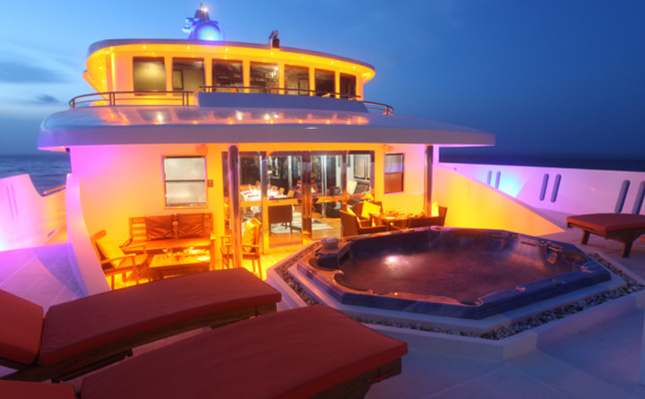 Fairline Dhaainkan'baa