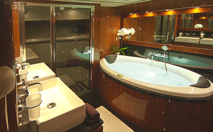 Sunseeker Cassiopeia