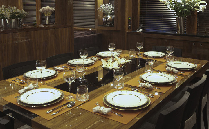 Sunseeker Cassiopeia