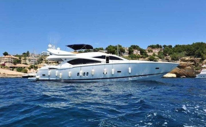 Sunseeker 82