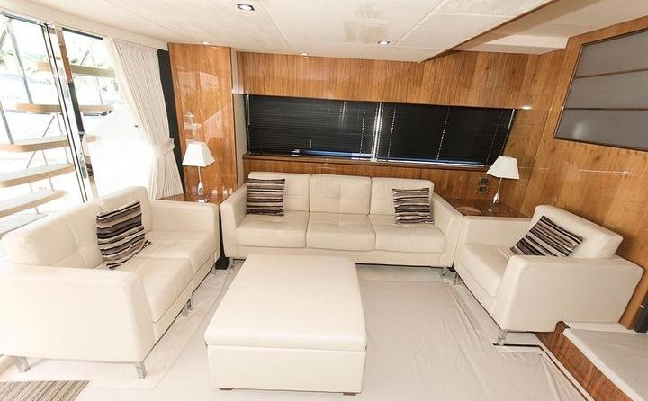 Fairline Nirvana