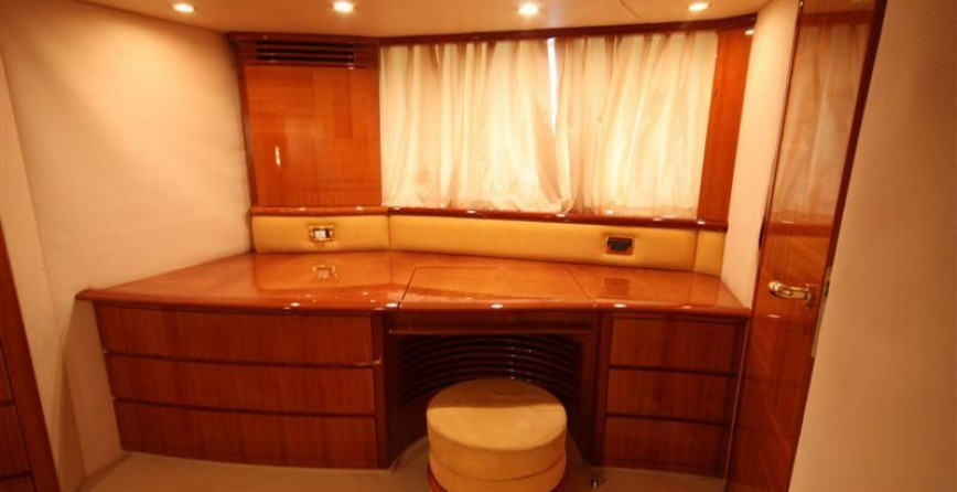 Azimut 62 evolution