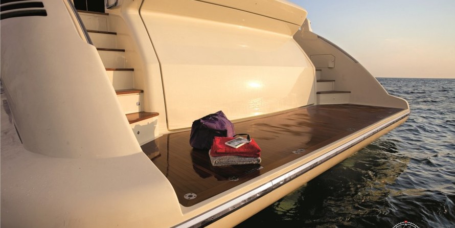 Azimut DUKE