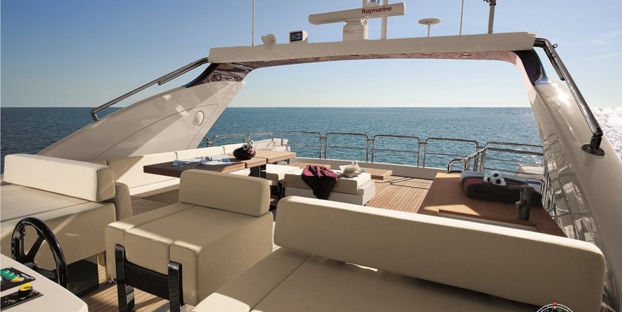 Azimut DUKE