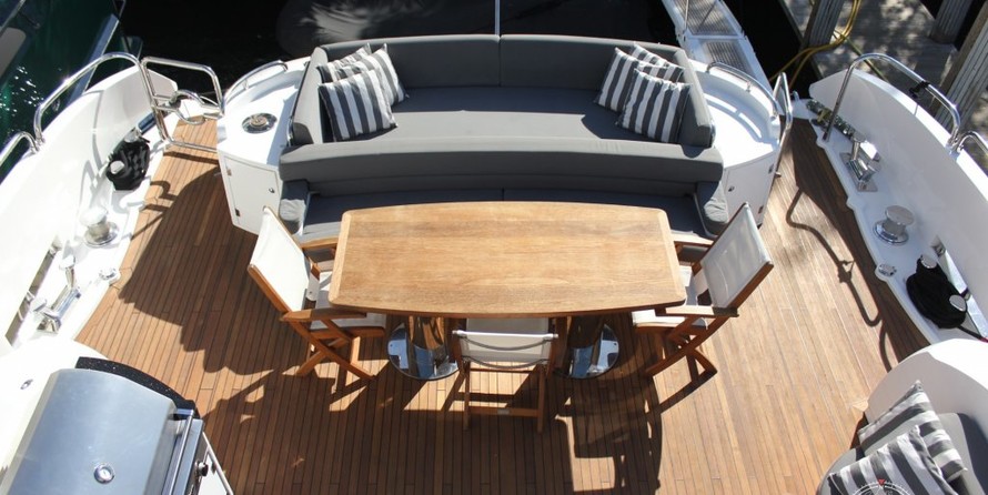 Sunseeker Predator 108