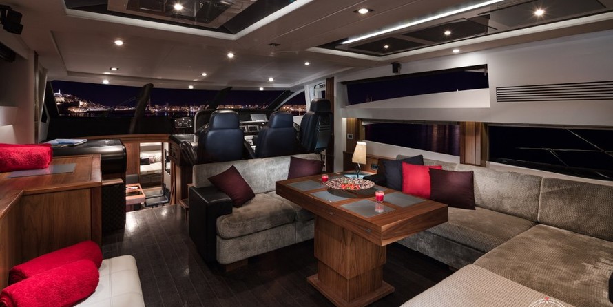 Sunseeker Predator 72