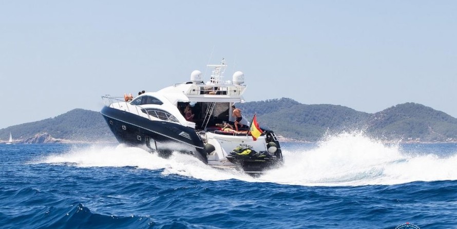 Sunseeker Predator 72
