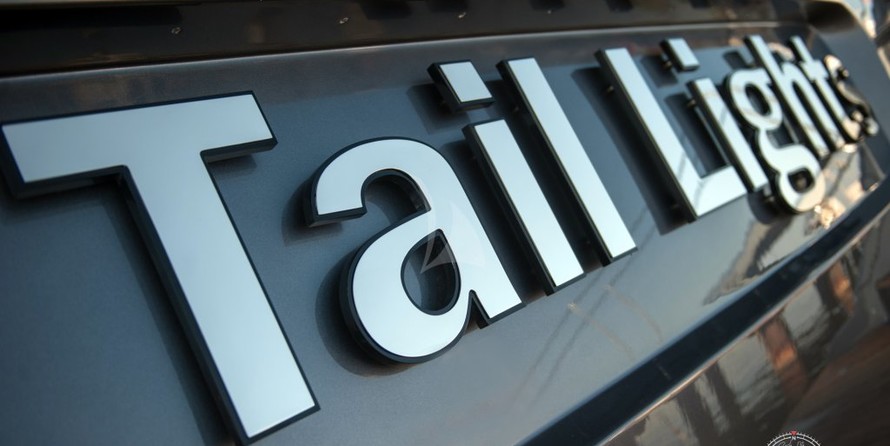 Azimut TAIL LIGHTS