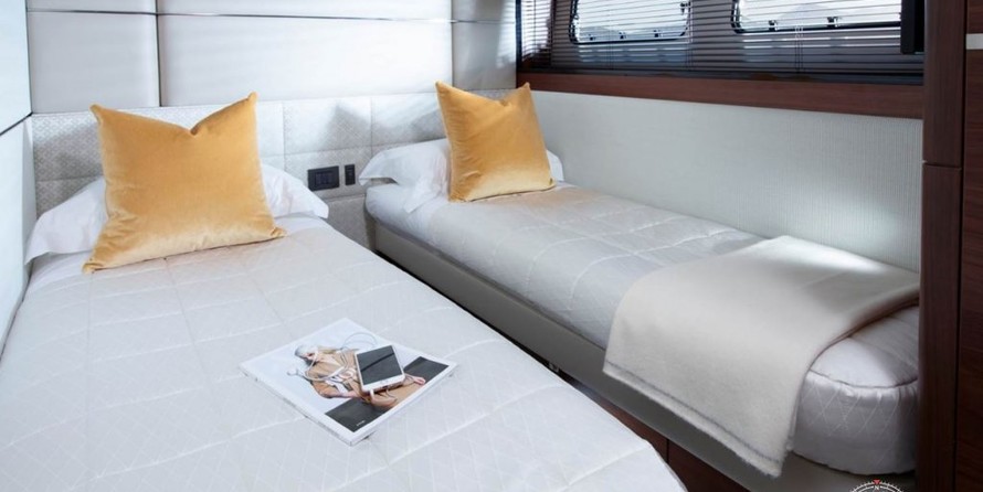 Princess 25M
