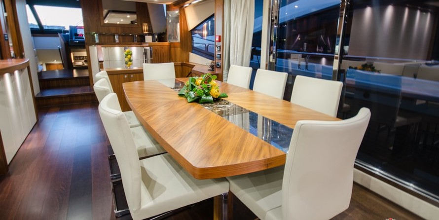 Sunseeker custom 37.40ft