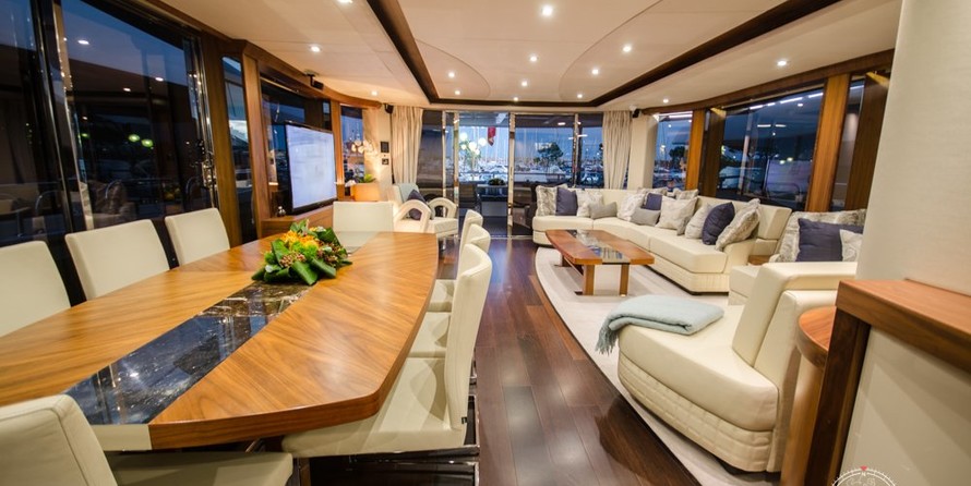 Sunseeker custom 37.40ft