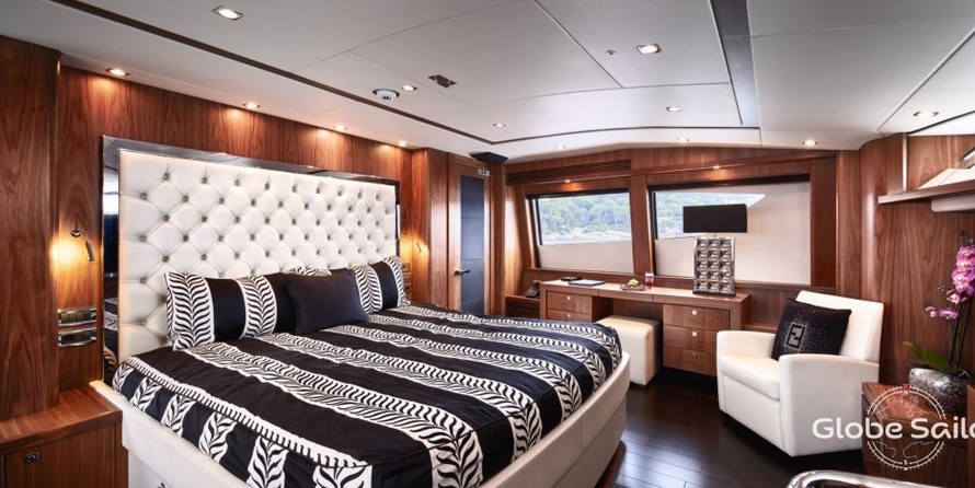 Sunseeker 34m