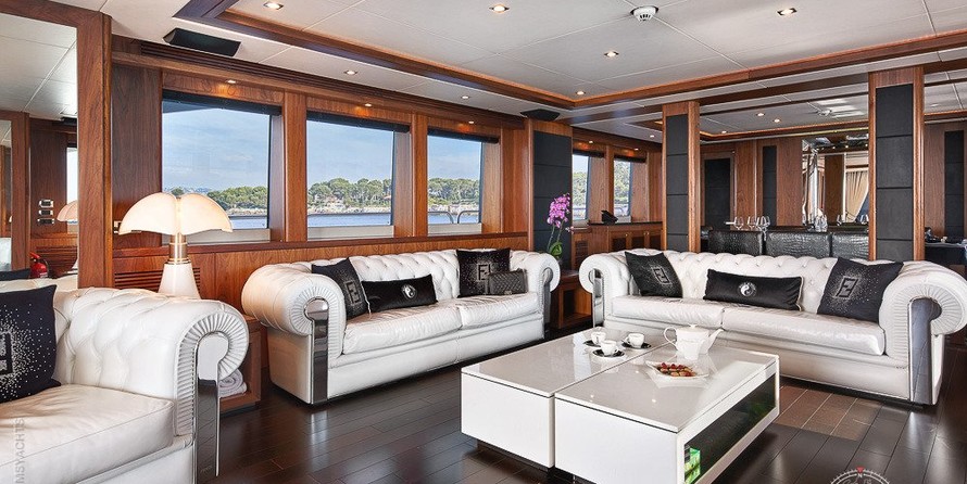 Sunseeker 34m