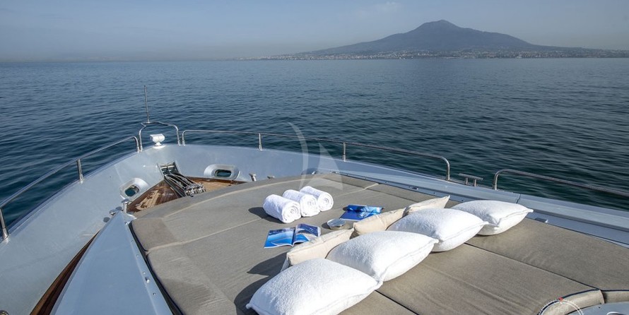 Sunseeker 90