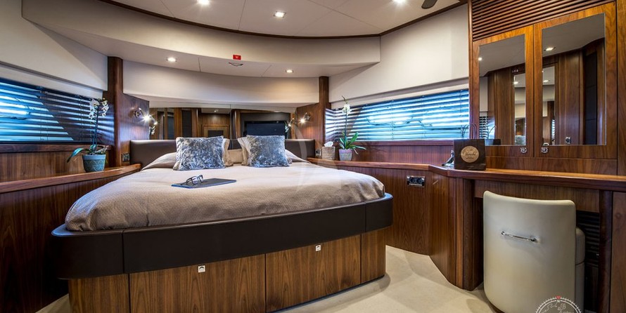 Sunseeker 90