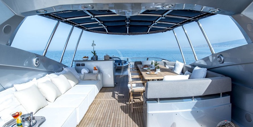 Sunseeker 90